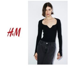 NEW! H&M sweetheart top✨